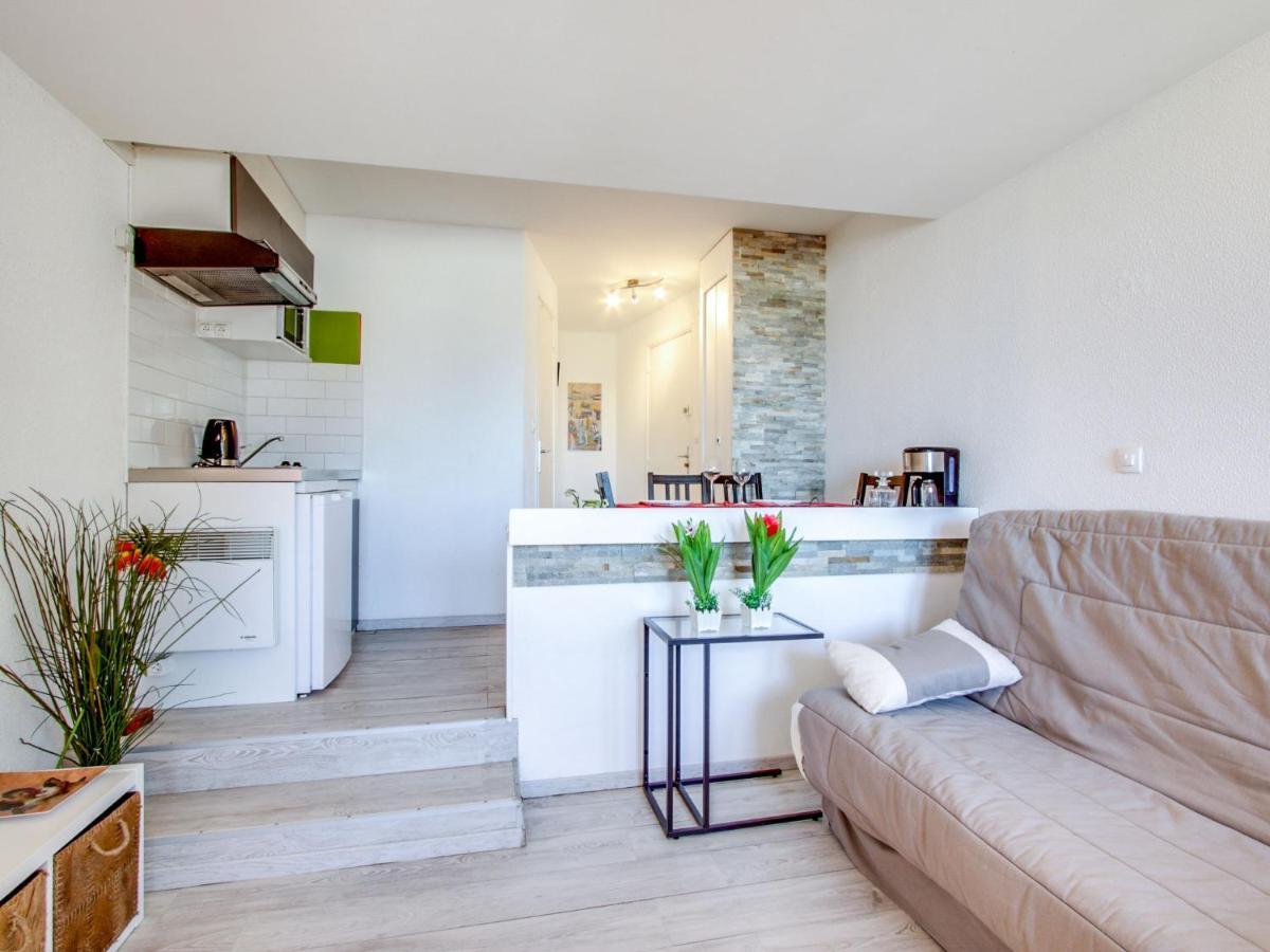 Studio Les Marinas-9 By Interhome Довил Екстериор снимка